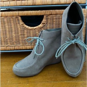 Dolce Vita wedge shoes